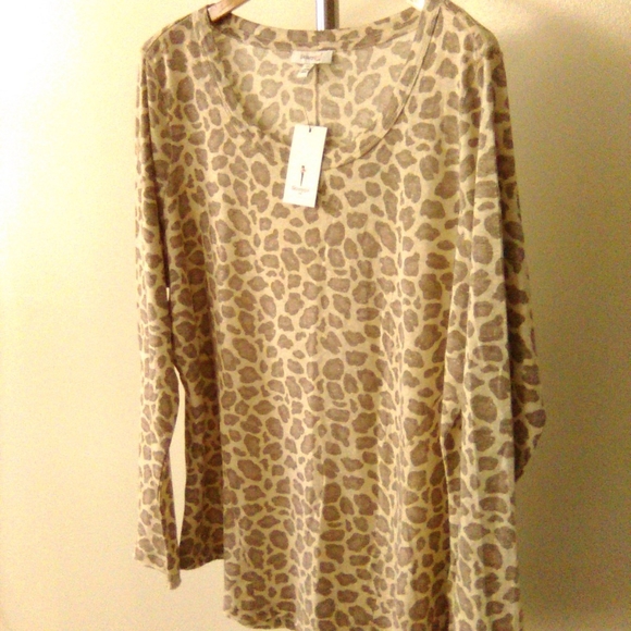 Skinnygirl Jeans Safari-Abstract Cheetah Fierce Brushed Marled Top Size 2X - Picture 4 of 11
